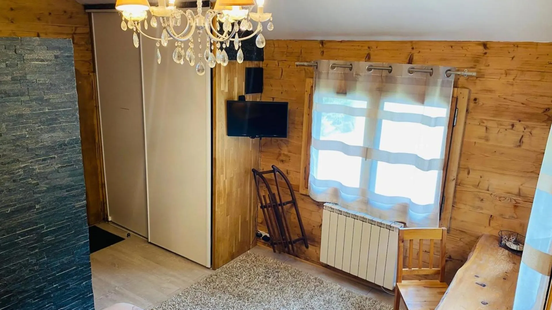 Little Chalet With Garden And View Les Houches 0*,  France